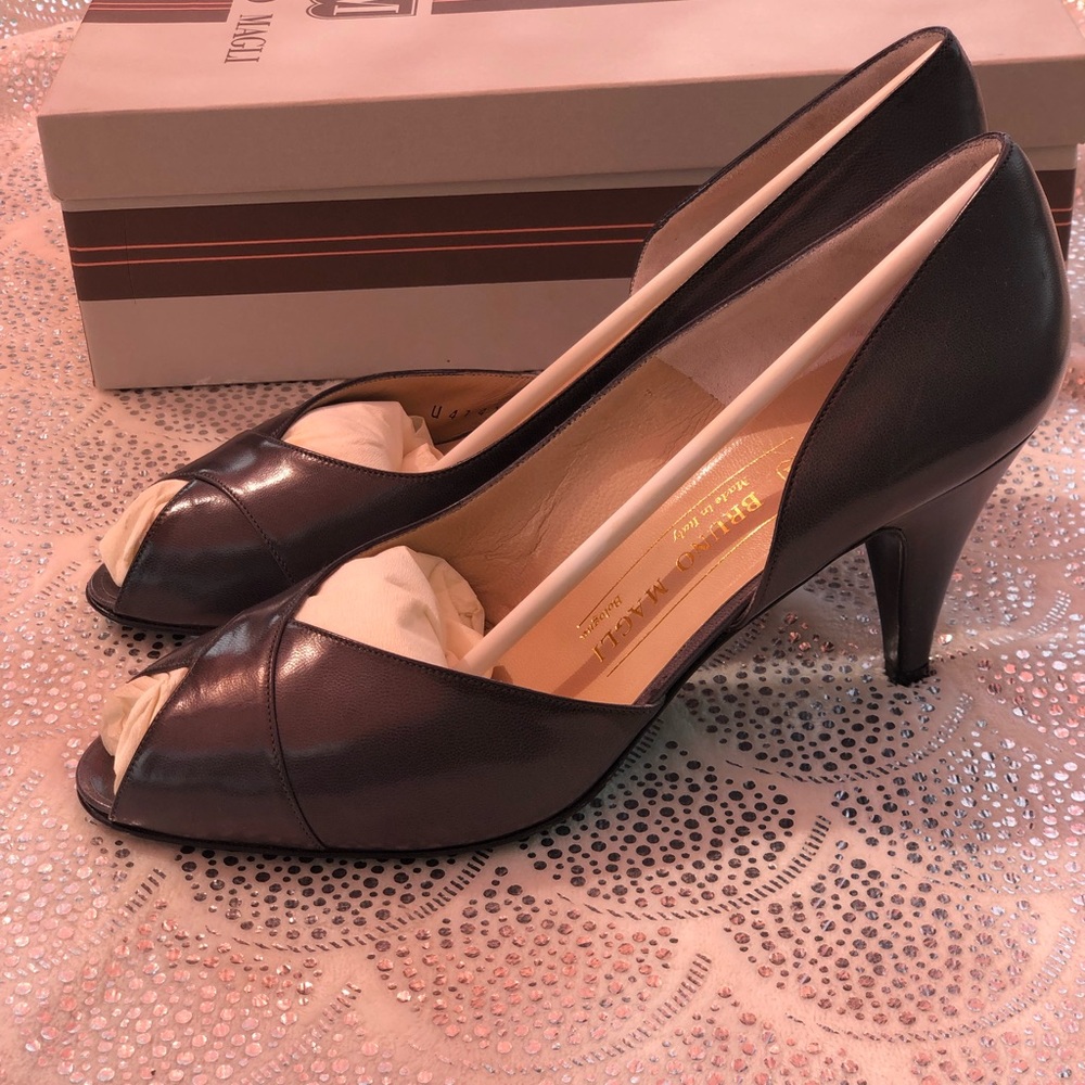 Bruno Magali grey heel
